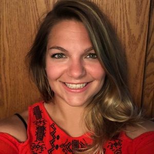 Meet your Posher, Sabrina